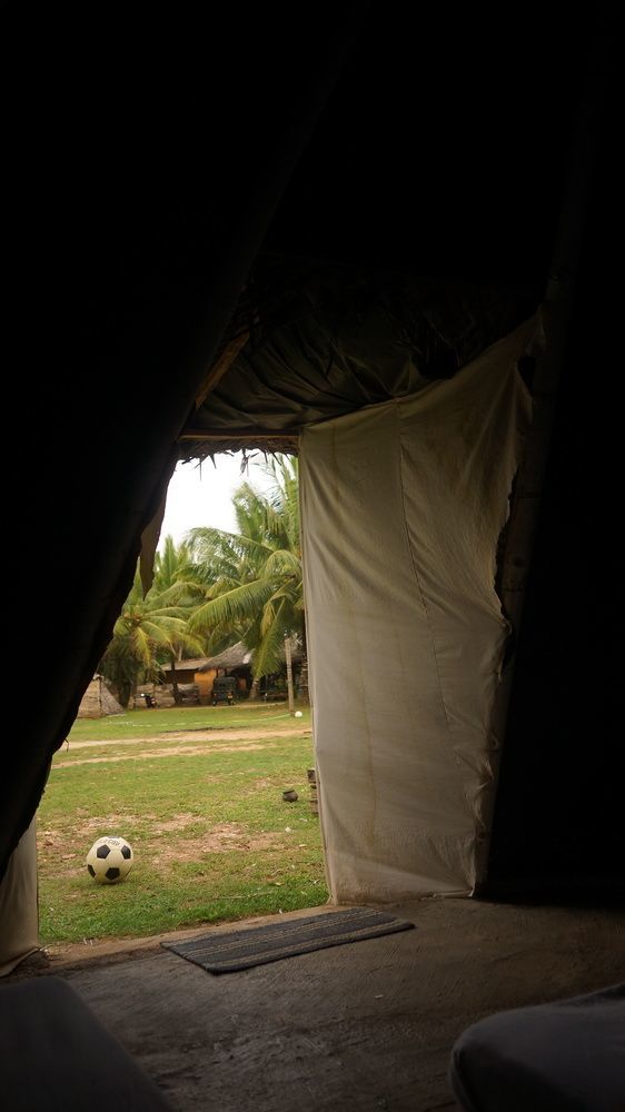 "Camp Kush" By Hostel Unawatuna Eksteriør billede